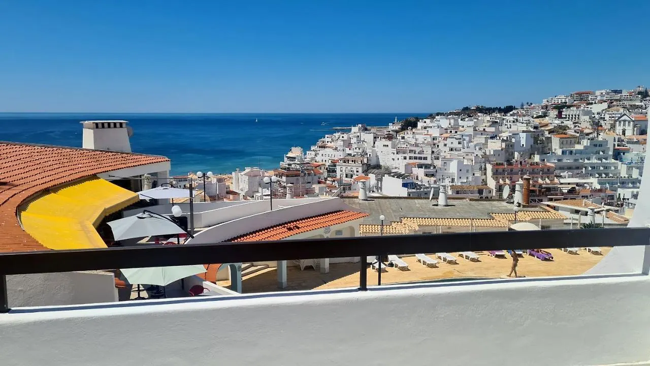 Daire Albufeira, One Step To The Beach